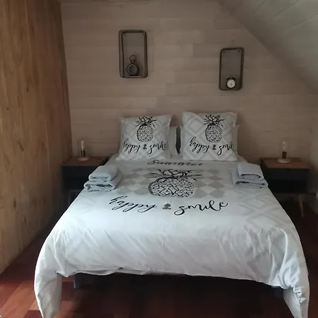 Gites La Rifflais Holiday home Langrolay