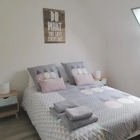 Holiday home Gites La Rifflais
